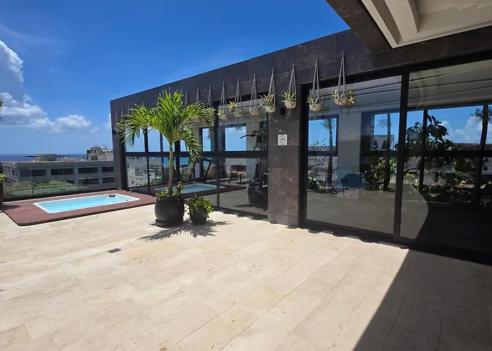 A Perfect Place - Rooftop Views Of The Caribbean - Jacuzzi Apartment *